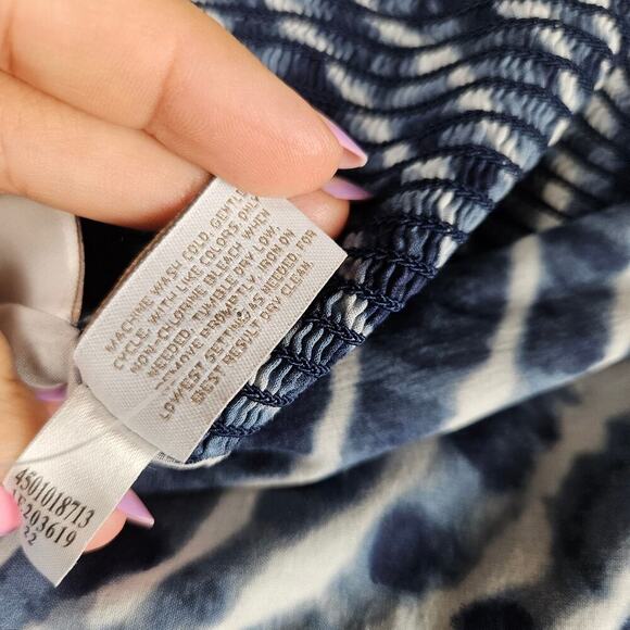 Chico's Tie Dye Ikat Handkerchief Midi Skirt 3 XL 16 Blue White - Picture 7 of 7